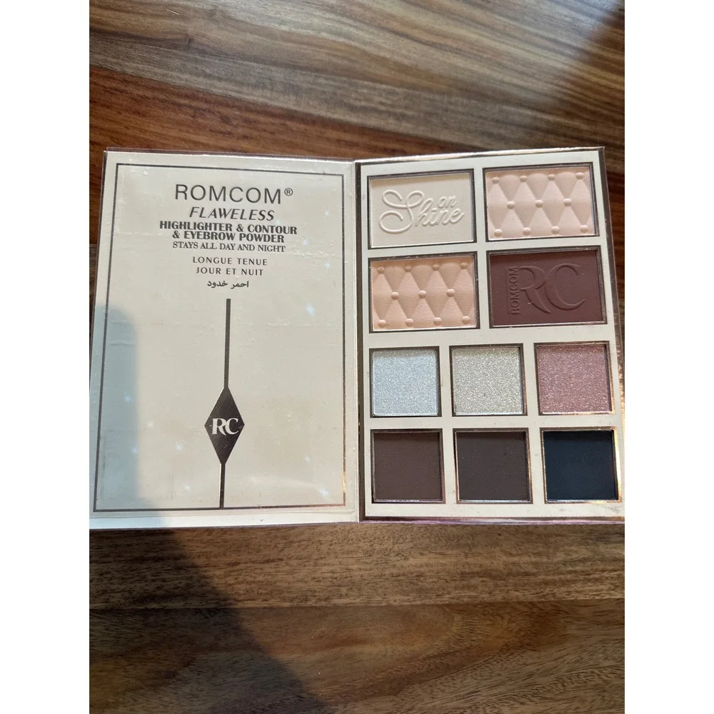 Romcom Flaweless All In One Makeup Palette Eyeshadow Blush Contour‎ Lip Gloss
